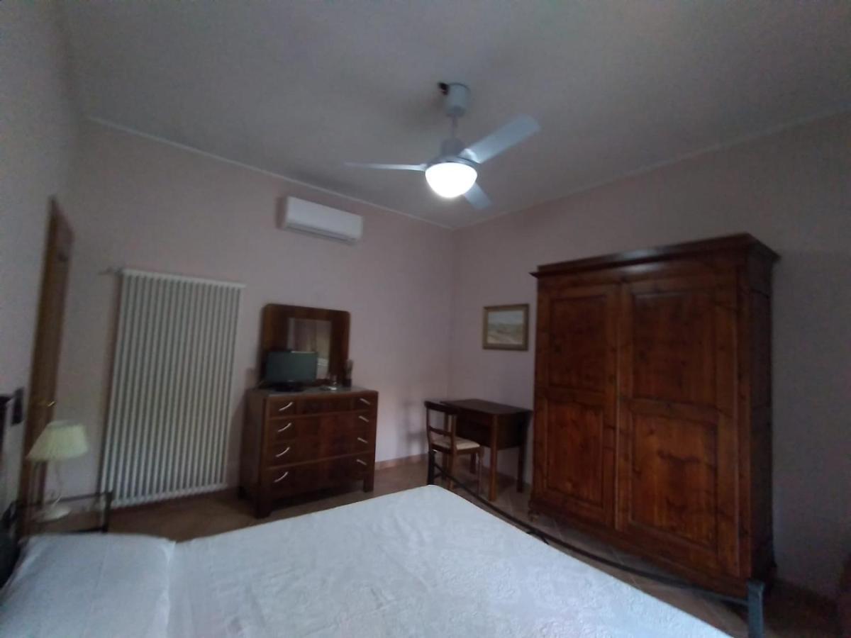 B&B L'Oliveto Lucignano Bagian luar foto
