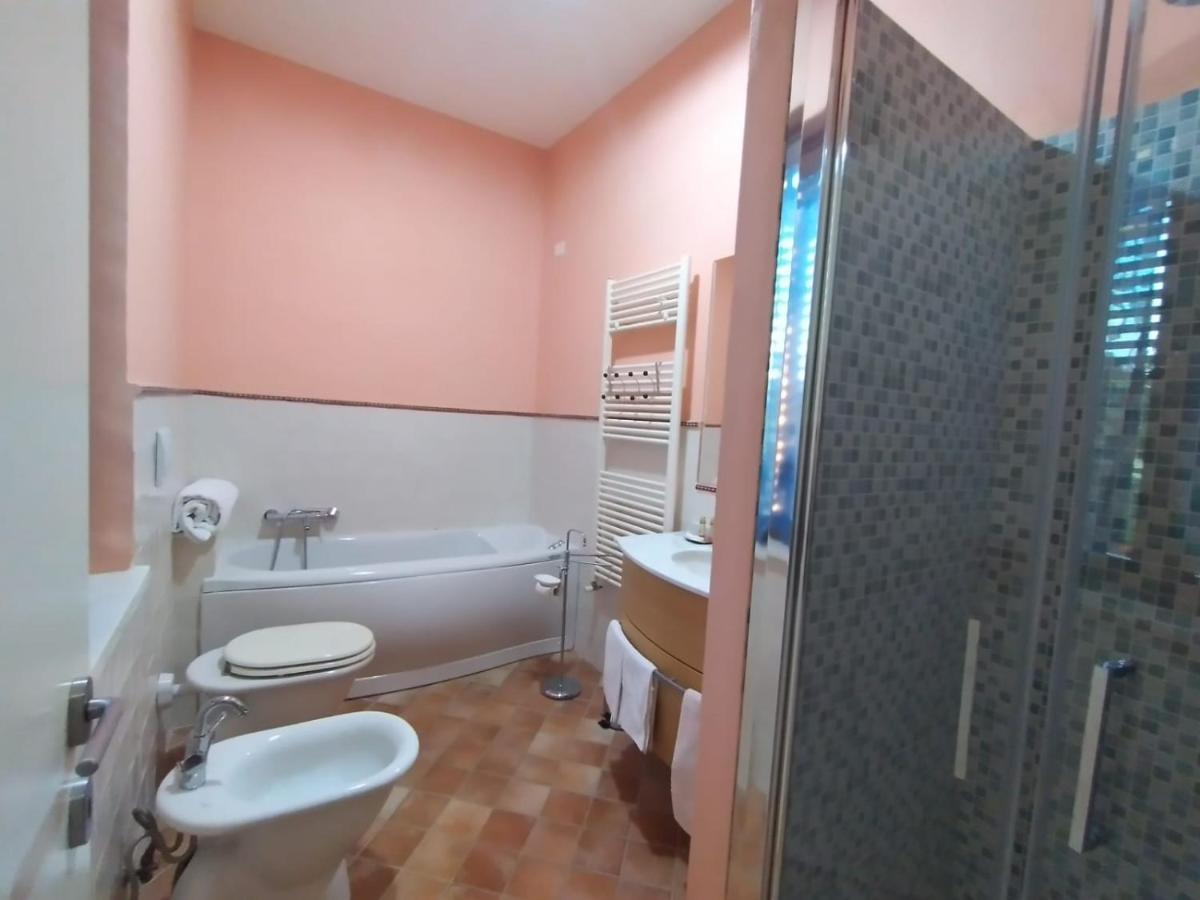 B&B L'Oliveto Lucignano Bagian luar foto